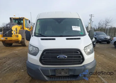 2016 Ford Transit-250 z USA, uszkodzony, nr VIN 1FTYR1CM5GKA31353